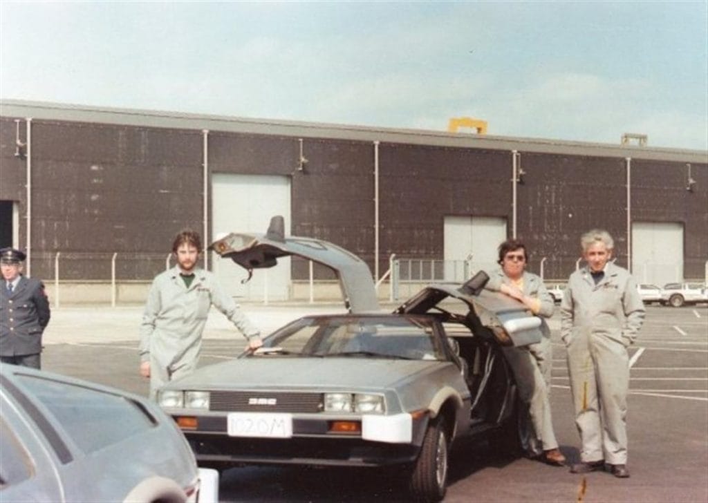 First Shipment Of DeLoreans Leave Belfast | DeLoreanDirectory.com