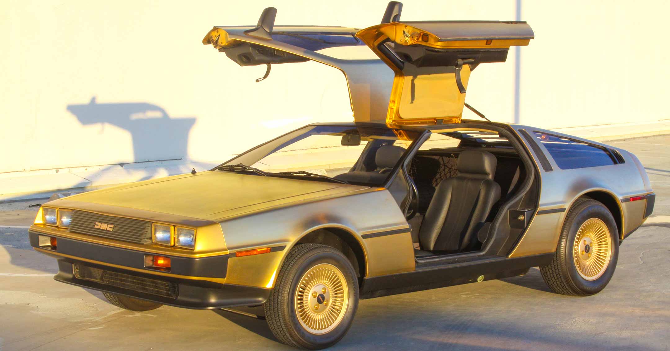 1 OF 3 24K GOLD DELOREAN  RAREST CARS IN THE WORLD 