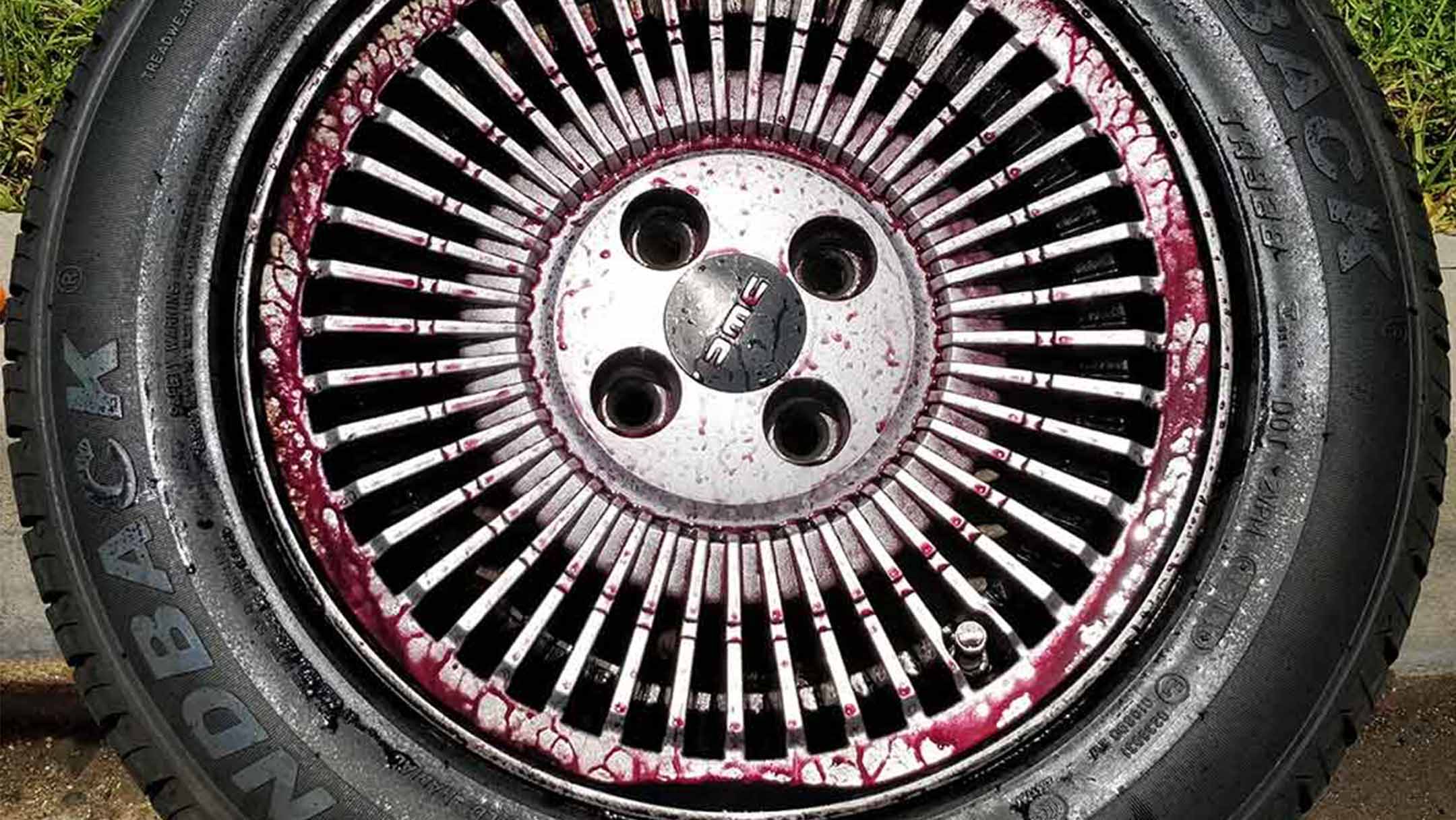 Sonax Wheel Cleaner Plus is Magic on DeLorean Rims | DeLoreanDirectory.com